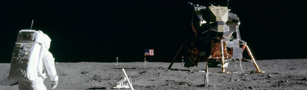 apollo 11_HERO
