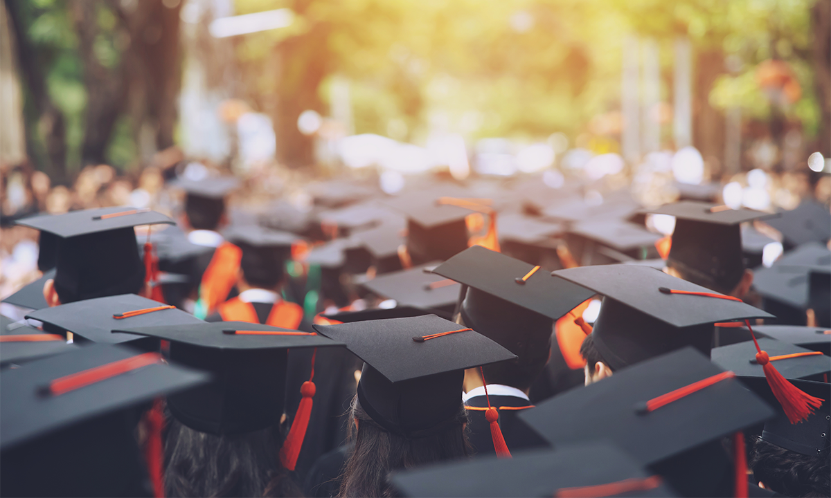 Commencement Boos for AI Platitudes