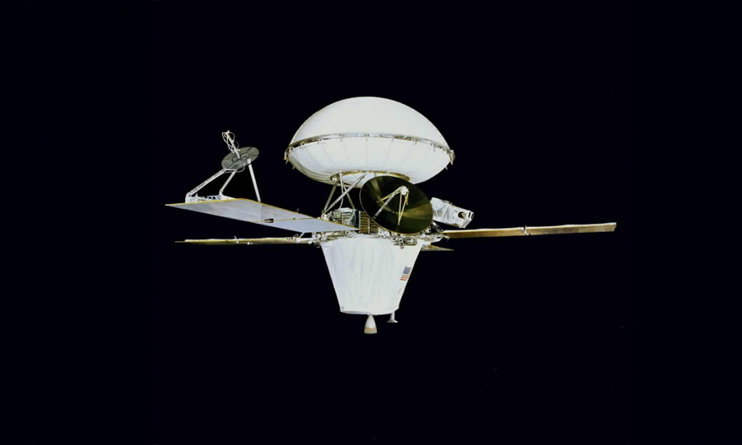 The Amazing Photos from NASA’s First-Ever Mars Lander