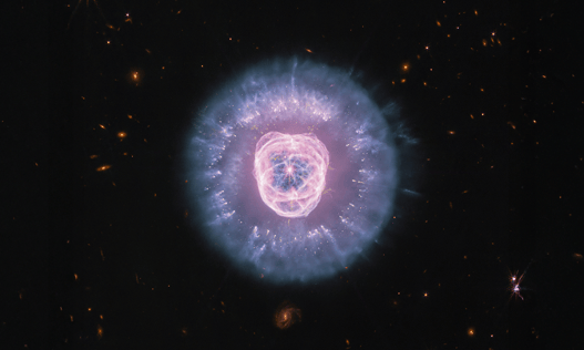 This Lion-Like Nebula Has Cosmic Dust for a Mane and a Dying Star for a Face
